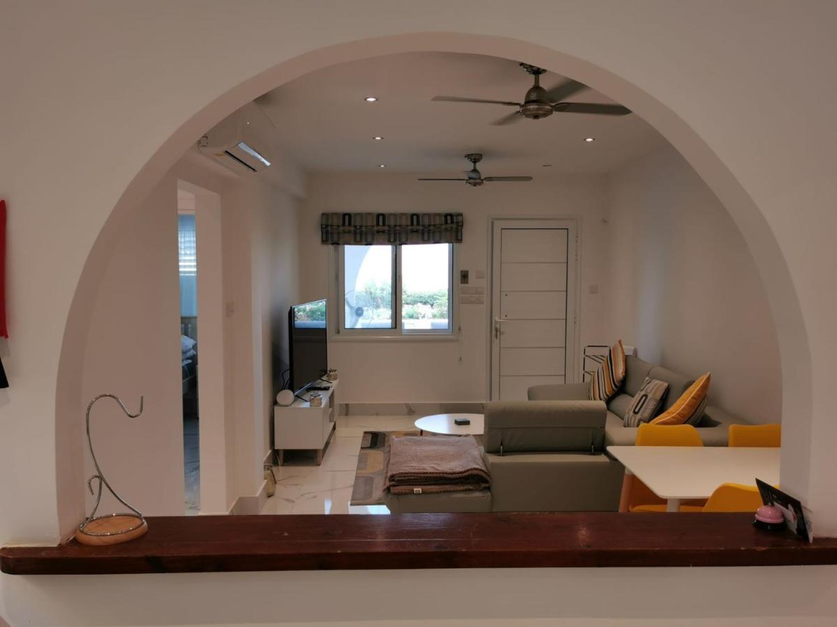 Paphos Gardens Apartment Exterior photo