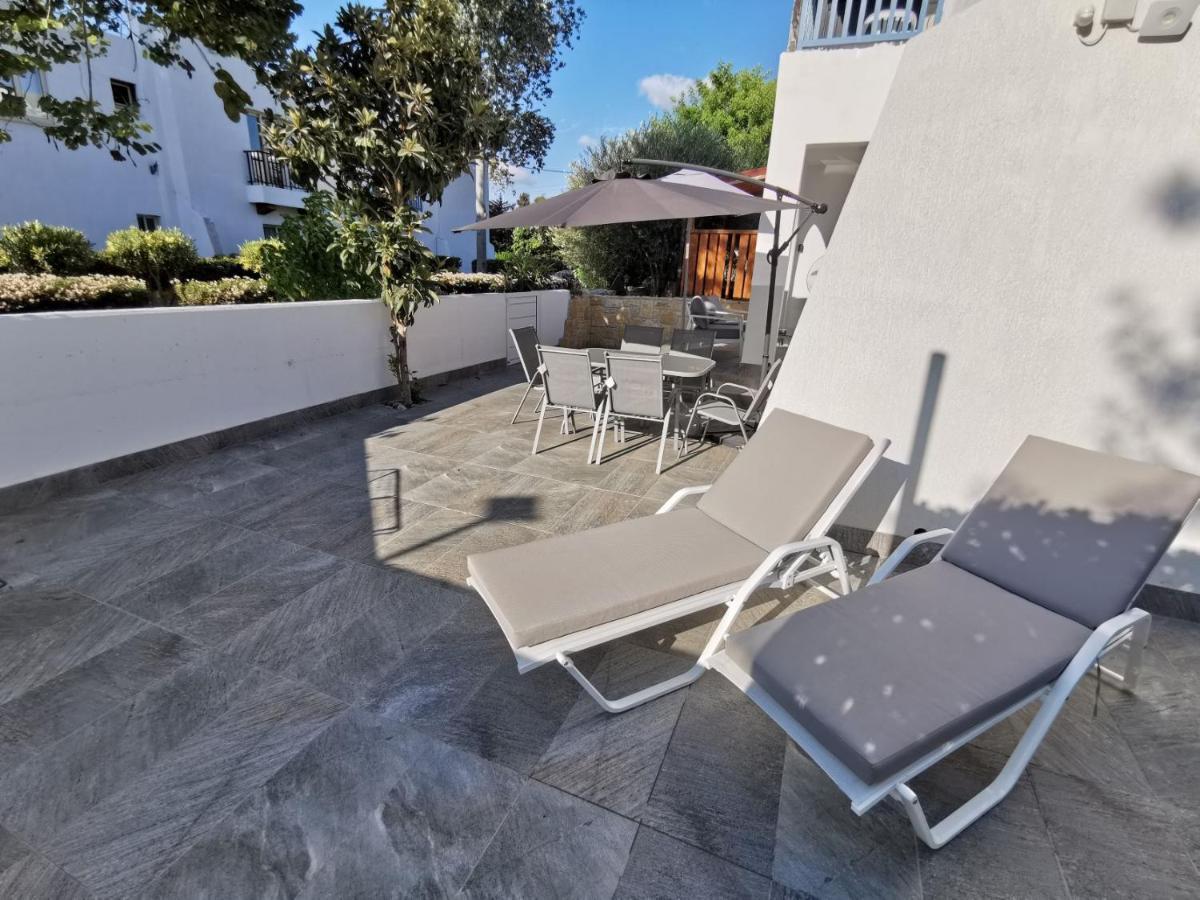 Paphos Gardens Apartment Exterior photo