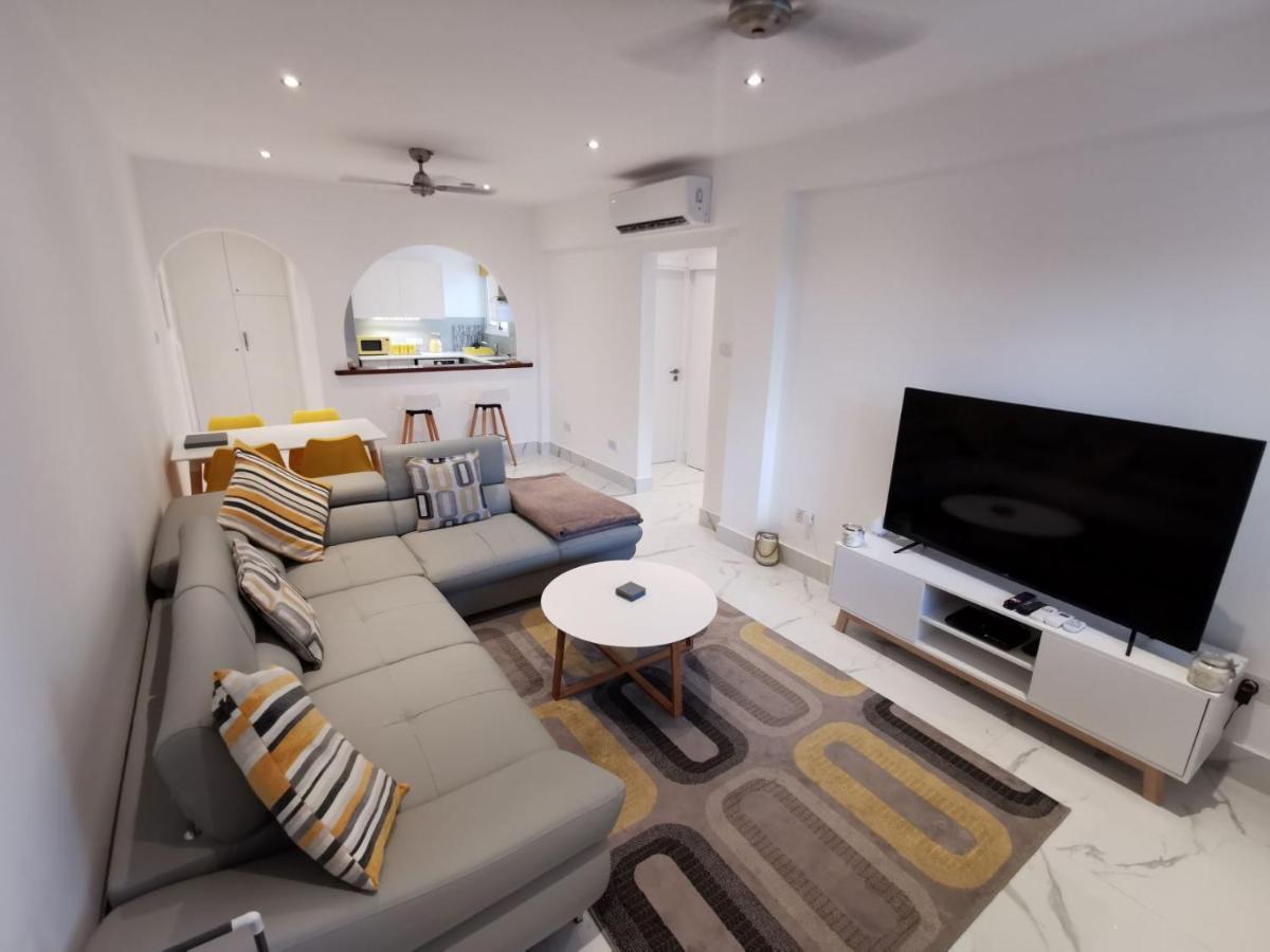 Paphos Gardens Apartment Exterior photo