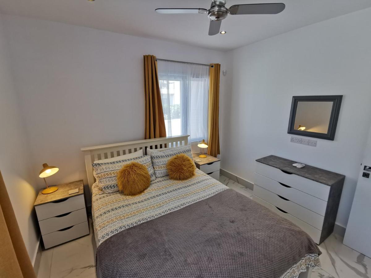 Paphos Gardens Apartment Exterior photo